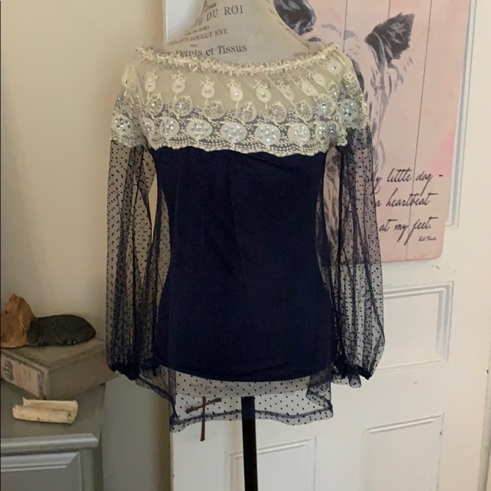 Pretty mixed media long sleeve blouse lace sheer